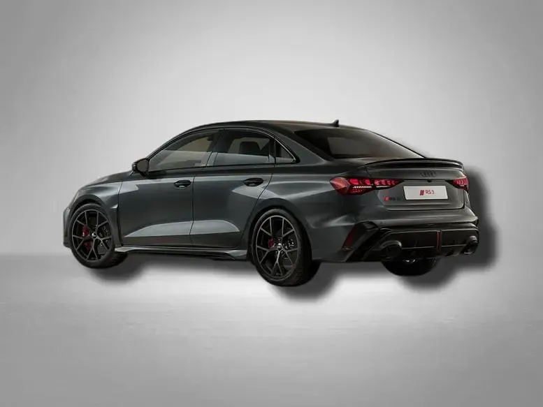 Gebraucht Audi RS3 Ambiente 400 PS (294 kW) 2026 Daytonagrau perleffekt Limousine