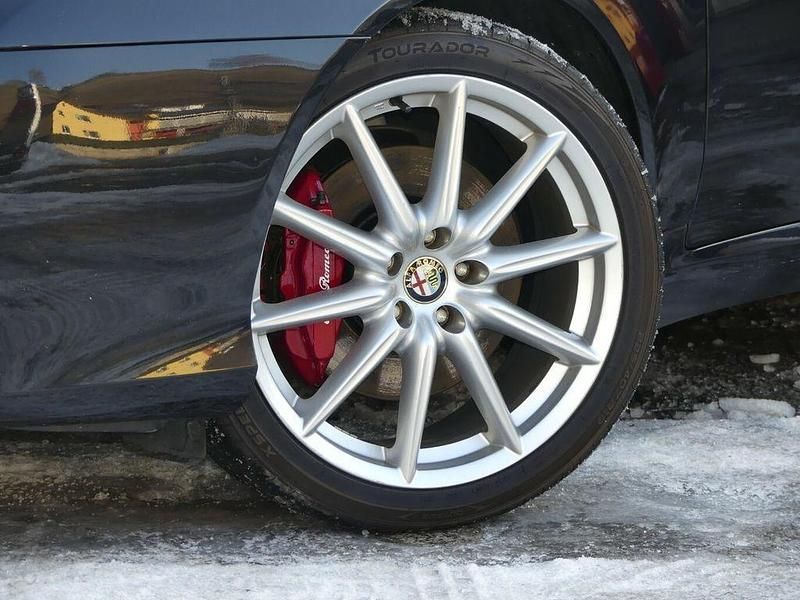 Gebraucht Alfa Romeo Spider 170 PS (125 kW) 2011 Schwarz Cabrio