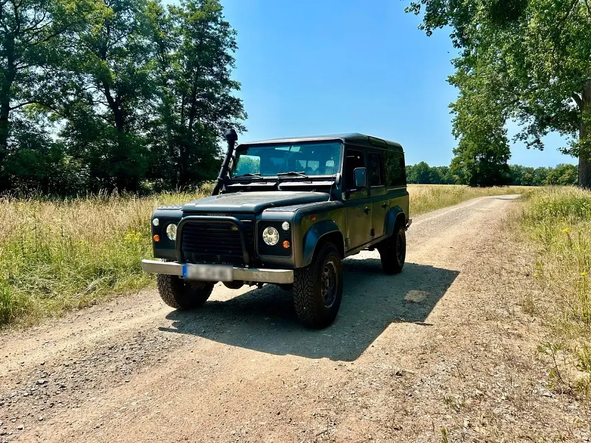 Gebraucht Land Rover Defender 122 PS (89 kW) 2002 Grau SUV