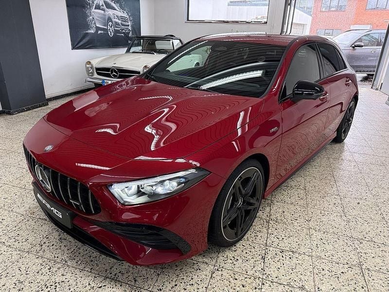 Gebraucht Mercedes A35 AMG AMG 306 PS (225 kW) 2025 Rot Limousine
