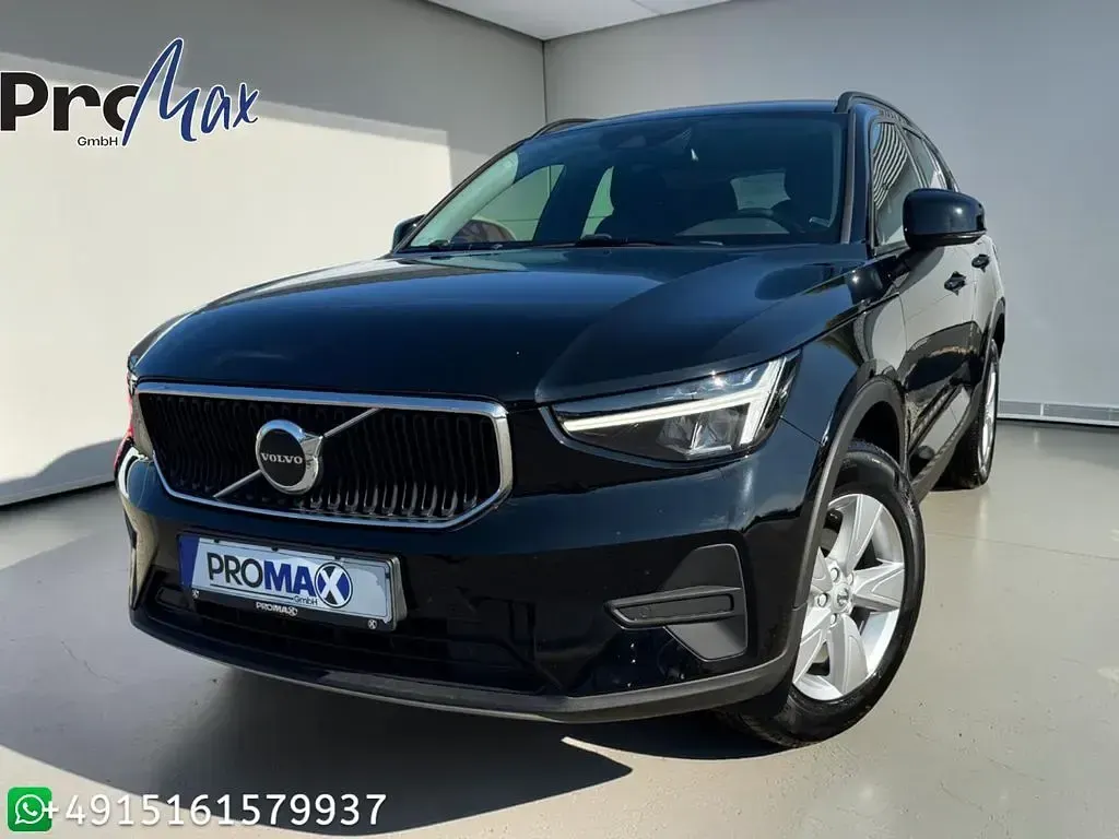 Gebraucht Volvo XC40 129 PS (94 kW) 2022 Schwarz SUV