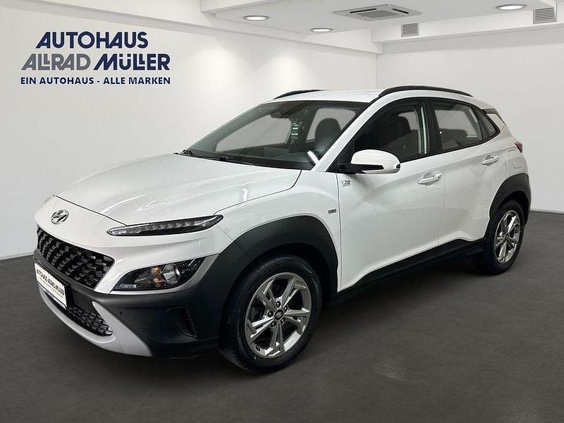 Atlas white Gebraucht 2021 Hyundai Kona Trend SUV | 16.980 € (Fairer Preis) - Bild 1/4