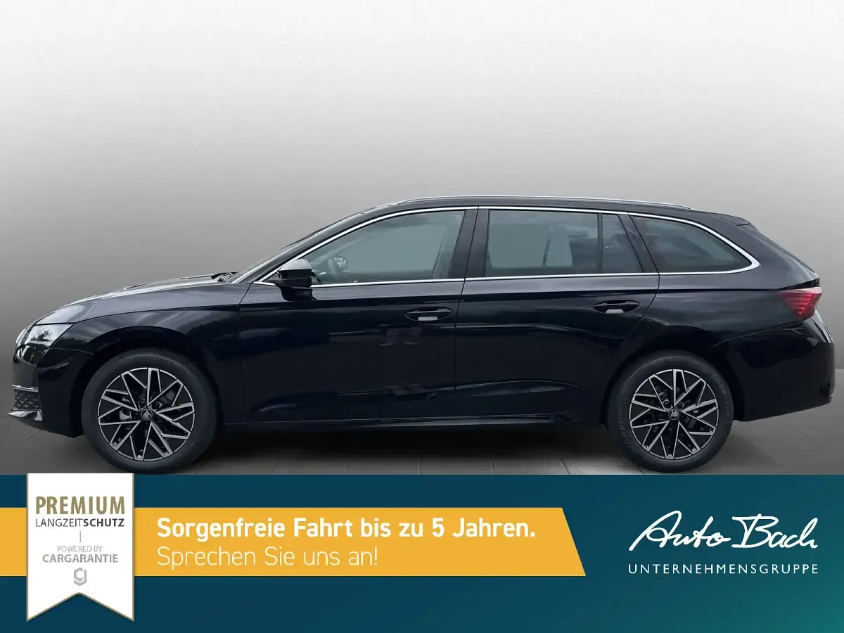 Neu Skoda Octavia Selection 150 PS (110 kW) 2026 Blackmagic perleffekt Kombi