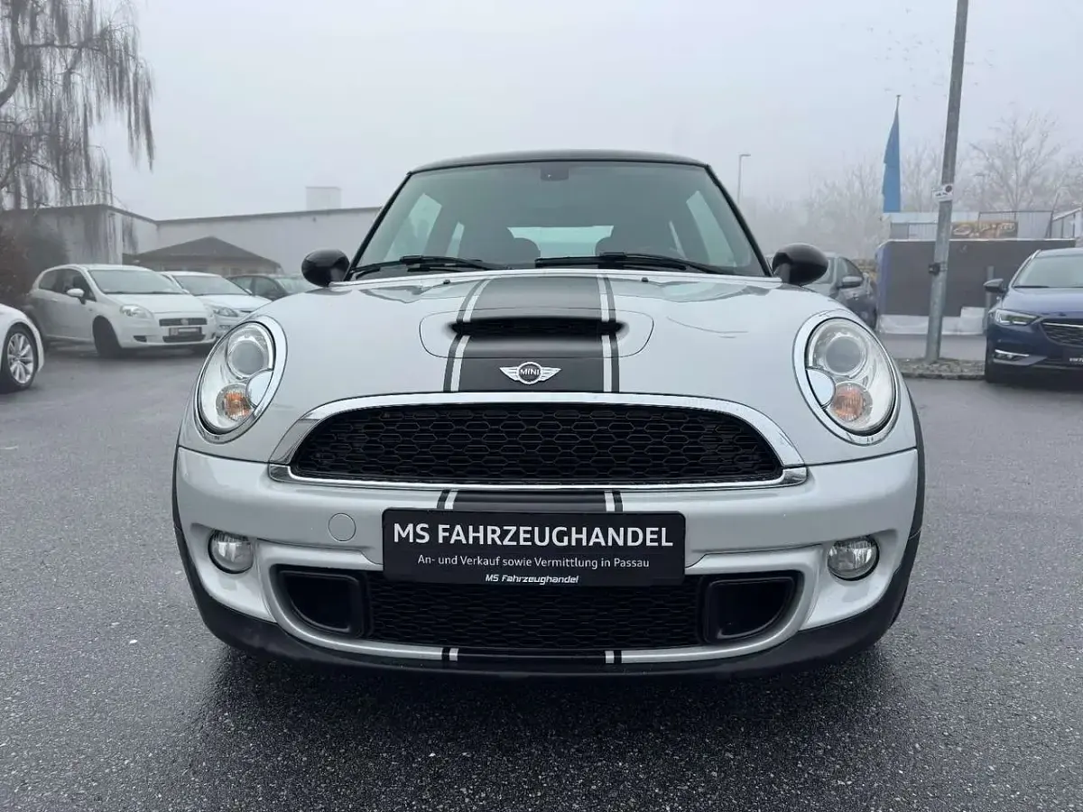 Gebraucht Mini Cooper S 184 PS (135 kW) 2013 White silver Kleinwagen