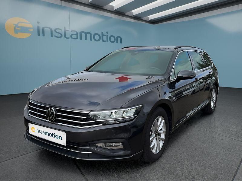 Grau Gebraucht 2022 VW Passat Kombi | 26.749 € (Fairer Preis) - Bild 1/4