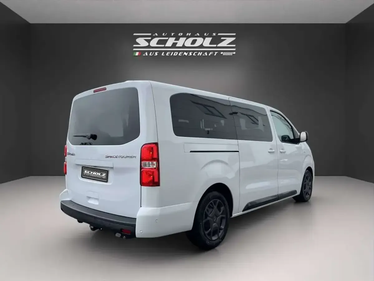 Gebraucht Citroën Spacetourer 177 PS (130 kW) 2026 Kaolinweiß Van / Kleinbus