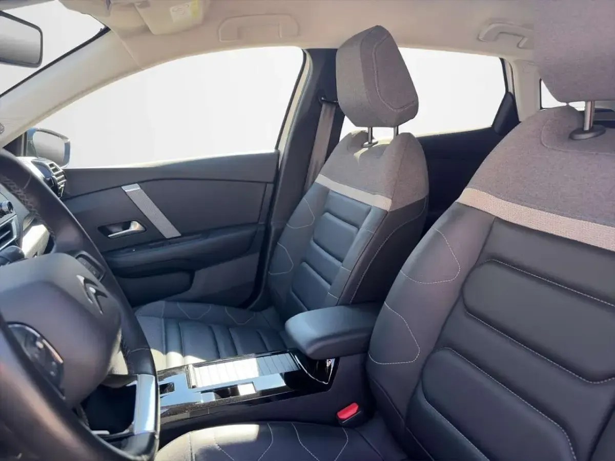 Gebraucht Citroën C4 Shine 131 PS (96 kW) 2022 Weiss (weiß)