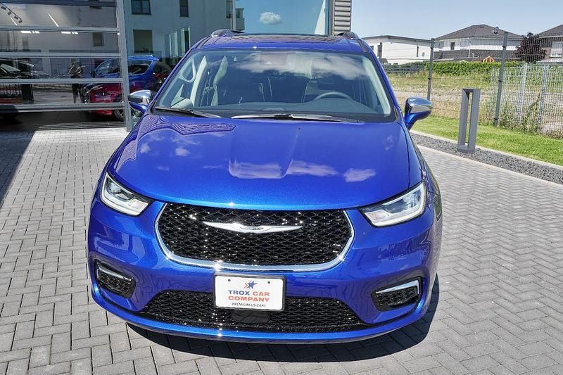 Gebraucht Chrysler Pacifica Limited 291 PS (214 kW) 2021 Ocean blue Van / Kleinbus
