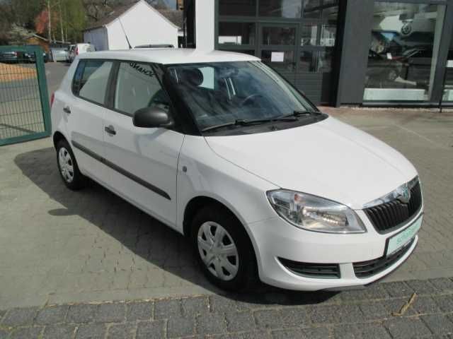 Gebraucht Skoda Fabia Cool Edition 86 PS (63 kW) 2010 Weiß Kleinwagen