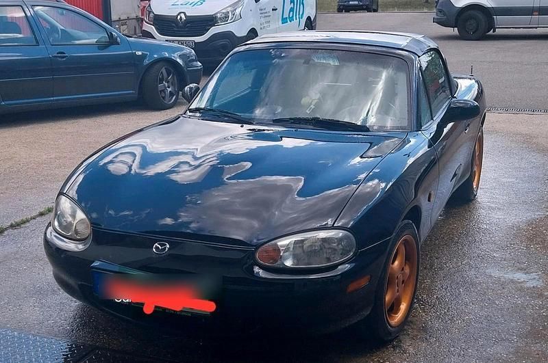 Schwarz Gebraucht 2000 Mazda MX5 Cabrio | 3.490 € (Superpreis) - Bild 1/4