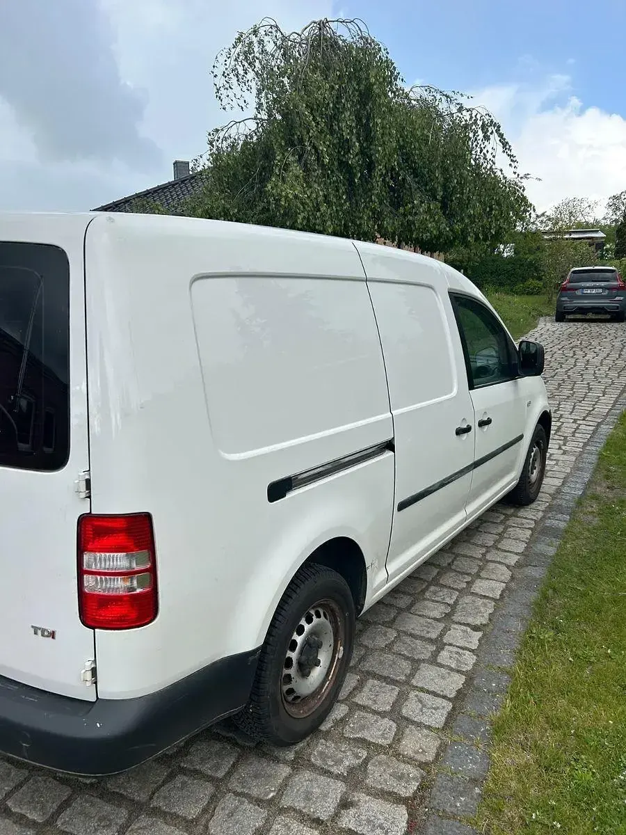 Gebraucht VW Caddy Maxi 102 PS (75 kW) 2013 Weiß Van / Kleinbus