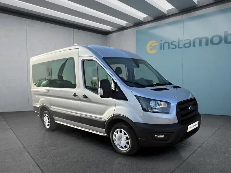Gebraucht Ford Transit 131 PS (96 kW) 2023 Silber Kombi