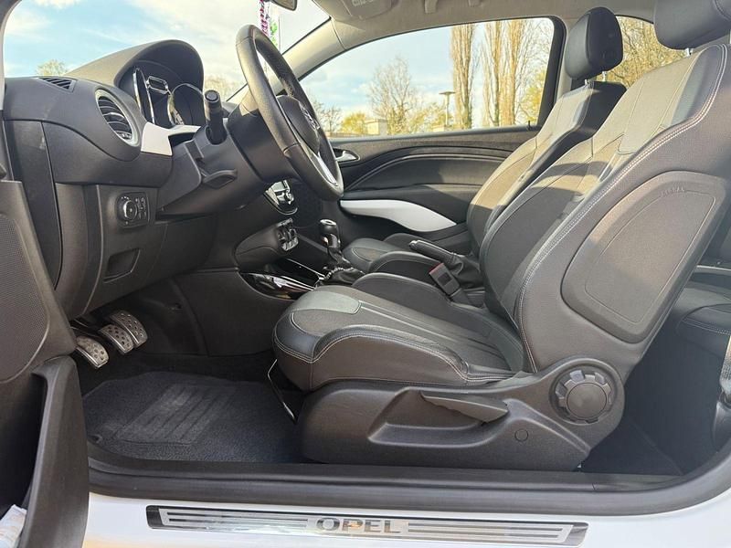 Second-hand Opel Adam 87 CP (63 kW) 2019 Negru Hatchback