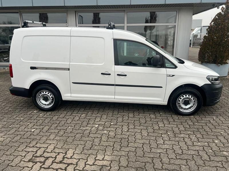 Gebraucht VW Caddy Maxi 102 PS (75 kW) 2019 Weiß Van / Kleinbus