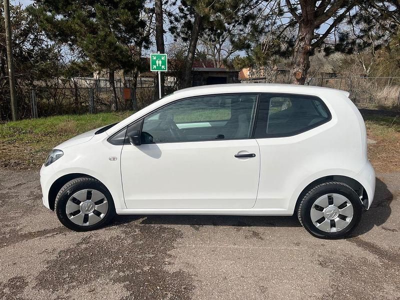 Gebraucht VW up! take up! 60 PS (44 kW) 2016 Weiß Kleinwagen