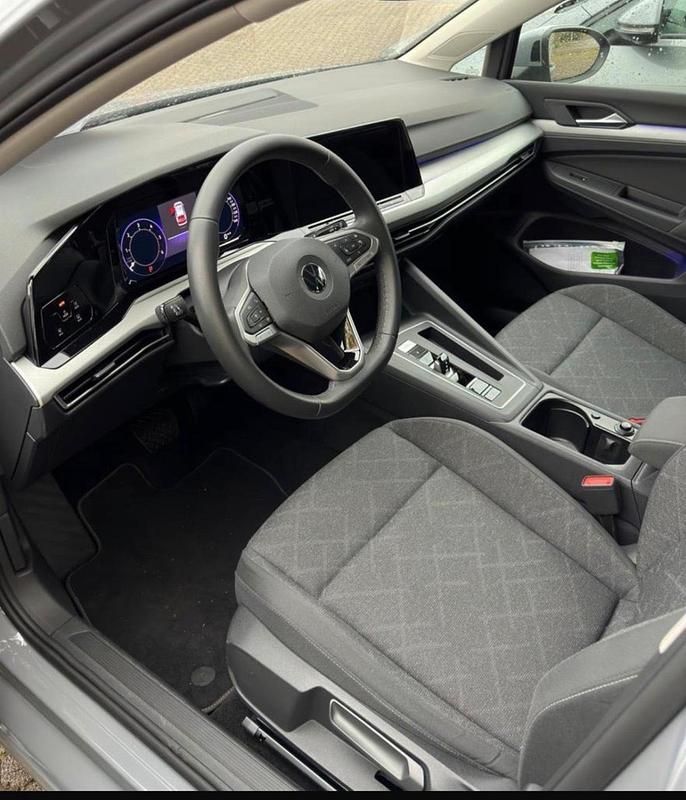 Gebraucht VW Golf VIII 150 PS (110 kW) 2022 Schwarz Kombi