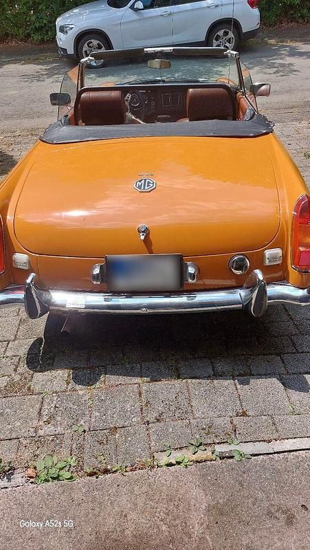 Occasion MG B 90 ch (66 kW) 1974 Orange Cabriolet