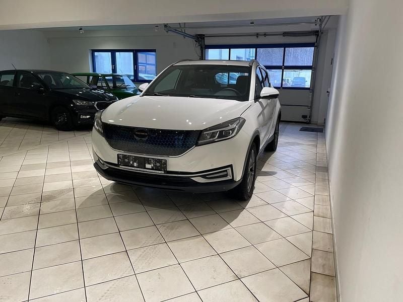 Neu Seres 3 119 kW (163 PS) 2026 Weiß SUV
