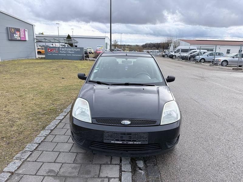 Gebraucht Ford Fiesta 69 PS (50 kW) 2005 Schwarz Kleinwagen