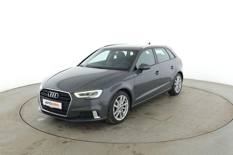 Gebraucht Audi A3 Sport 150 PS (110 kW) 2018 Grau Limousine