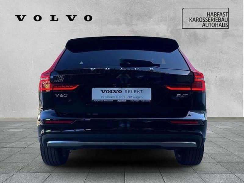 Gebraucht Volvo V60 CC Plus 197 PS (144 kW) 2023 Black solid stone / solid Kombi