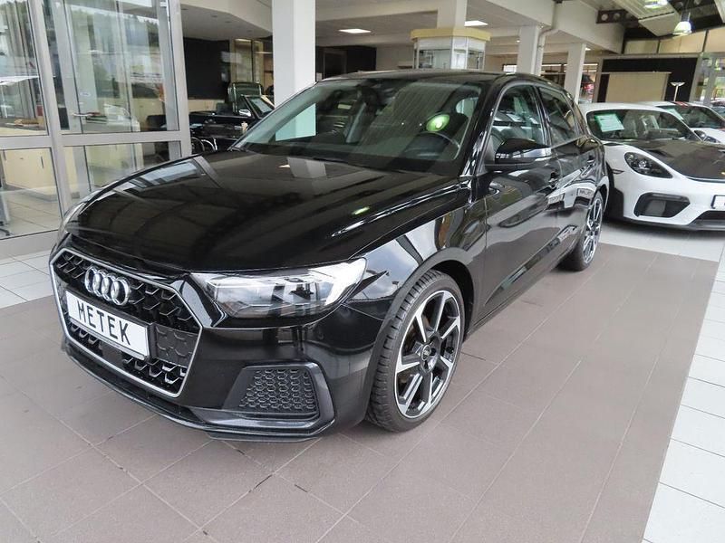 Schwarz Gebraucht 2022 Audi A1 Sportback Advanced Kleinwagen | 19.980 € (Fairer Preis) - Bild 1/4