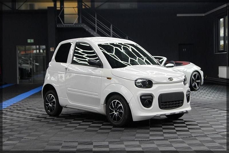 Weiß Gebraucht 2020 Microcar M.Go Kleinwagen | 7.999 € (Superpreis) - Bild 1/4