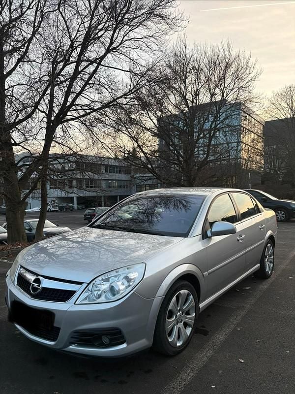 Gebraucht Opel Vectra 105 PS (77 kW) 2007 Silber Limousine