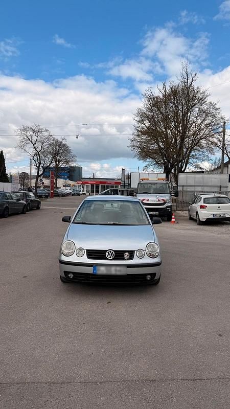 Second-hand VW Polo 64 CP (47 kW) 2002 Argintiu Hatchback