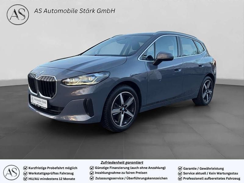 Sparkling kupfergrau metallic Gebraucht 2022 BMW 218 Van / Kleinbus | 23.990 € (Guter Preis) - Bild 1/4