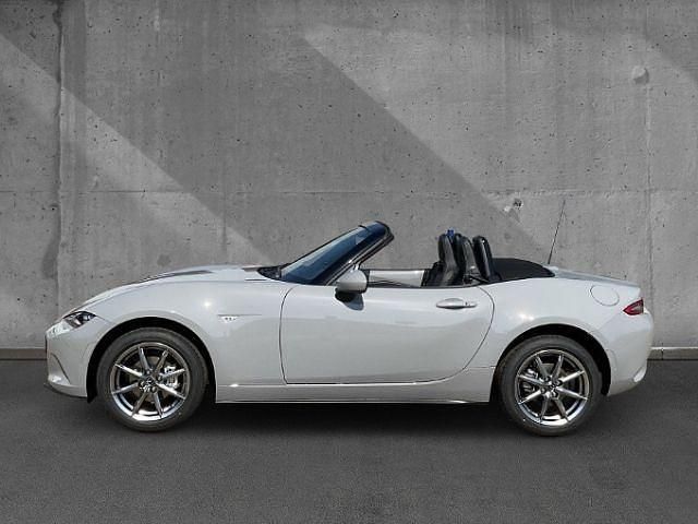 Neu Mazda MX5 Exclusive-Line 132 PS (97 kW) 2025 Grau Cabrio