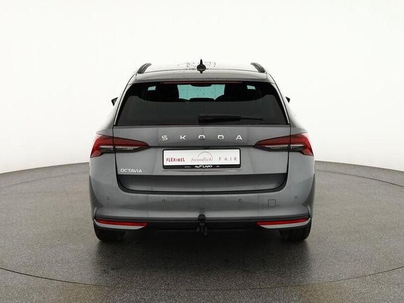 Neu Skoda Octavia 150 PS (110 kW) 2025 Blau Kombi