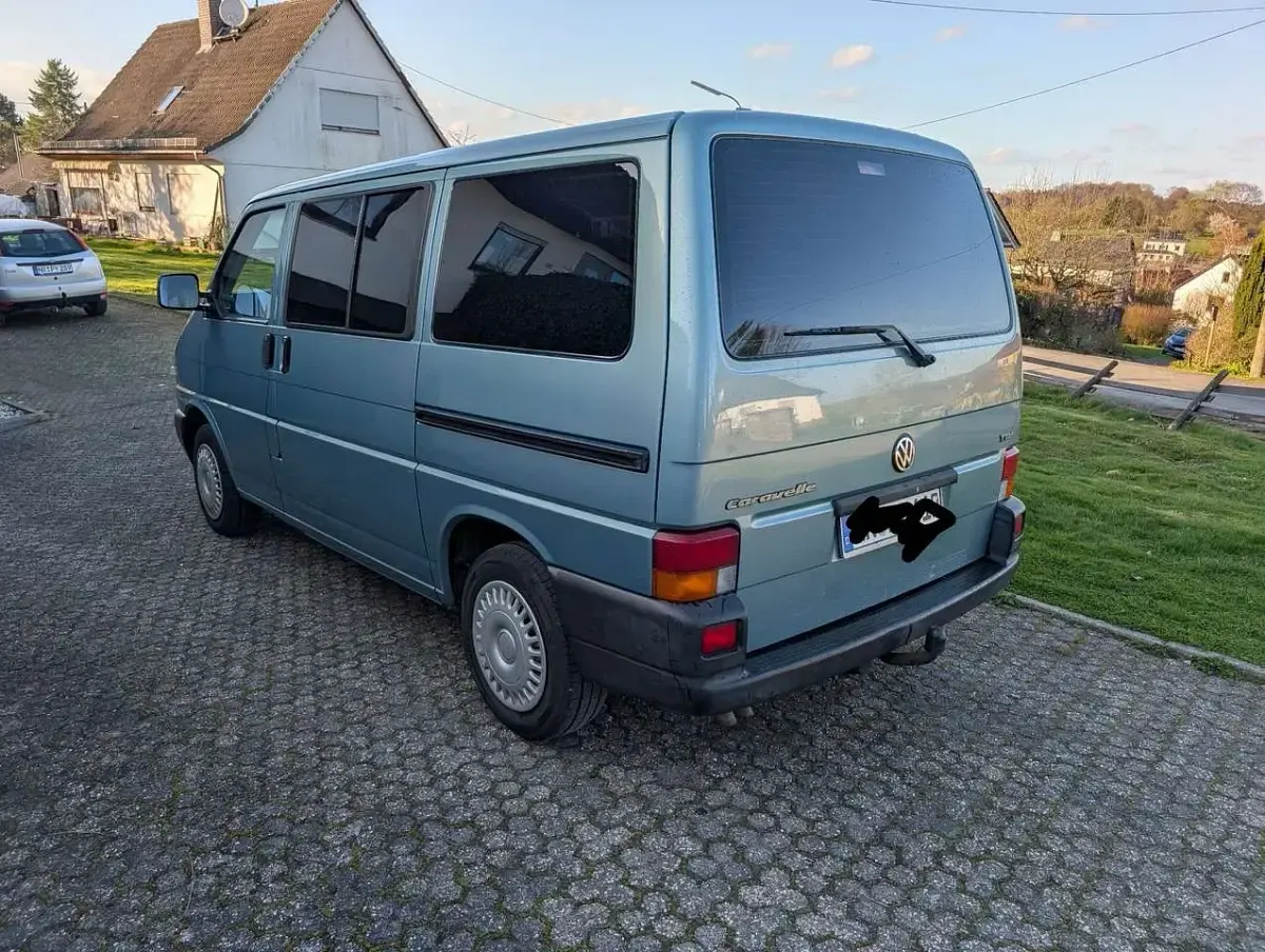 Gebraucht VW Caravelle 102 PS (75 kW) 2003 Van