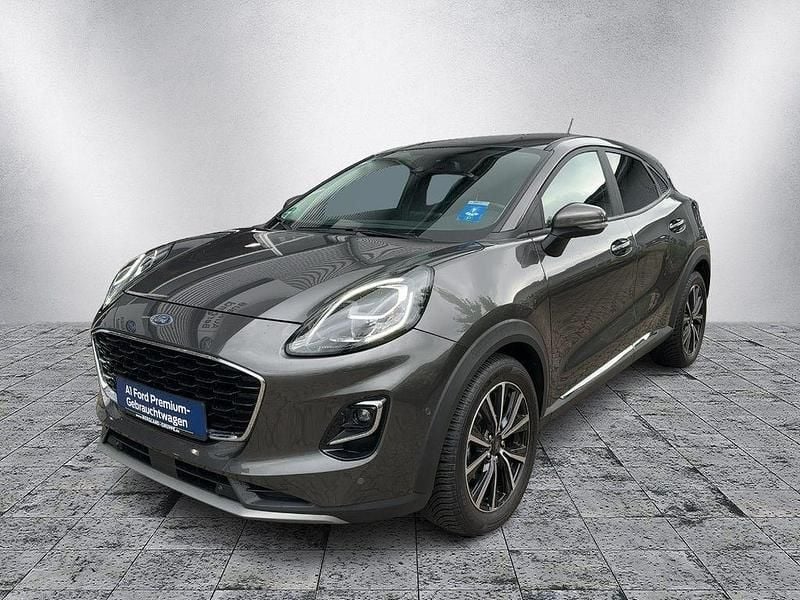 Lackierung metallic "magnetic grau Gebraucht 2021 Ford Puma Titanium SUV | 17.590 € (Fairer Preis) - Bild 1/4