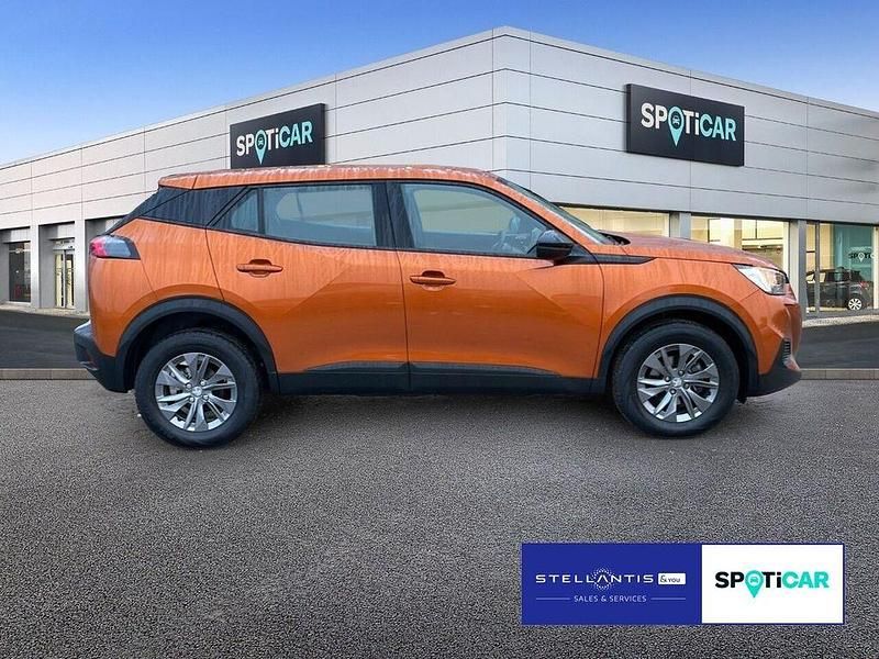 Gebraucht Peugeot 2008 Active 101 PS (74 kW) 2023 Orange SUV