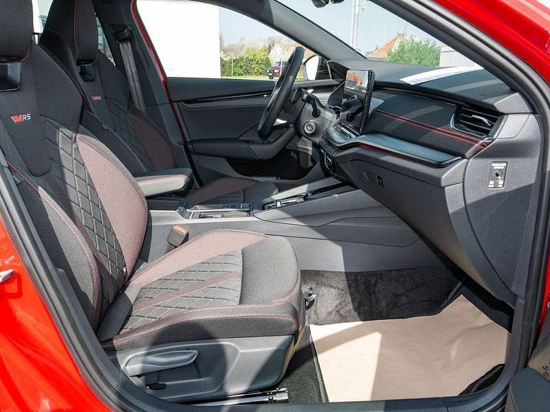 Neu Skoda Octavia RS 265 PS (194 kW) 2025 Rot Kombi