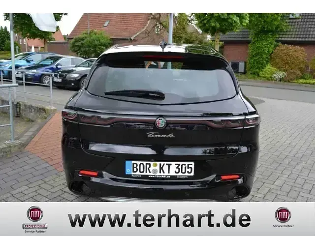 Gebraucht Alfa Romeo Tonale Ti 131 PS (96 kW) 2024 Schwarz SUV