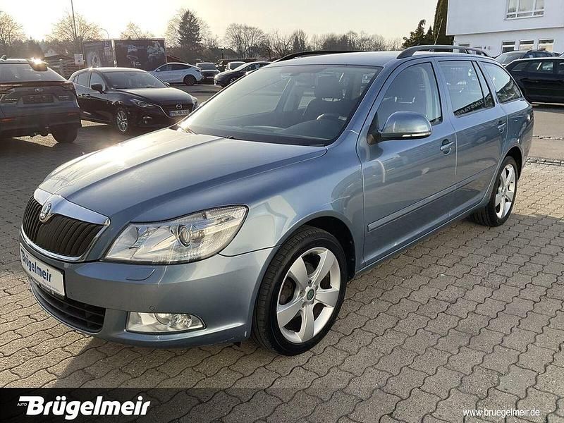 Używany Skoda Octavia Elegance 160 KM (117 kW) 2012 Szary Kombi