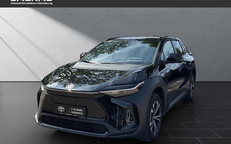 Schwarz Gebraucht 2024 Toyota bZ4X Comfort SUV | 30.449 € (Superpreis) - Bild 1/4