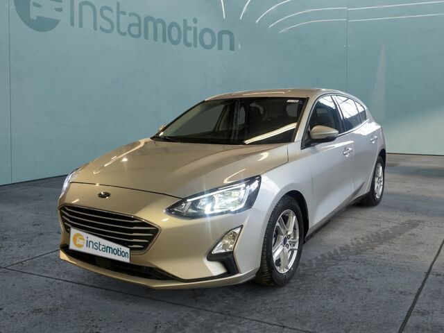 Gebraucht Ford Focus Cool & Connect 125 PS (91 kW) 2021 Silber