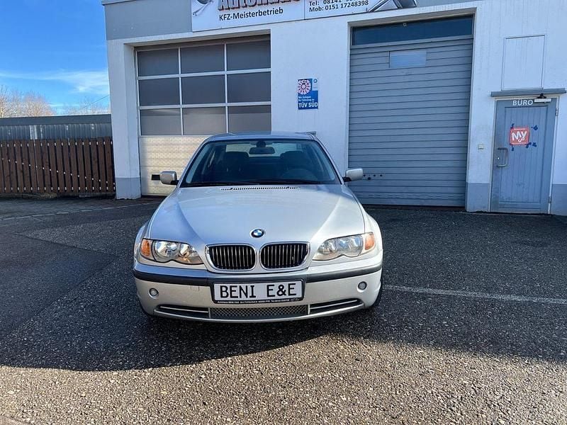 Gebraucht BMW 330 Performance 231 PS (169 kW) 2002 Silber Limousine