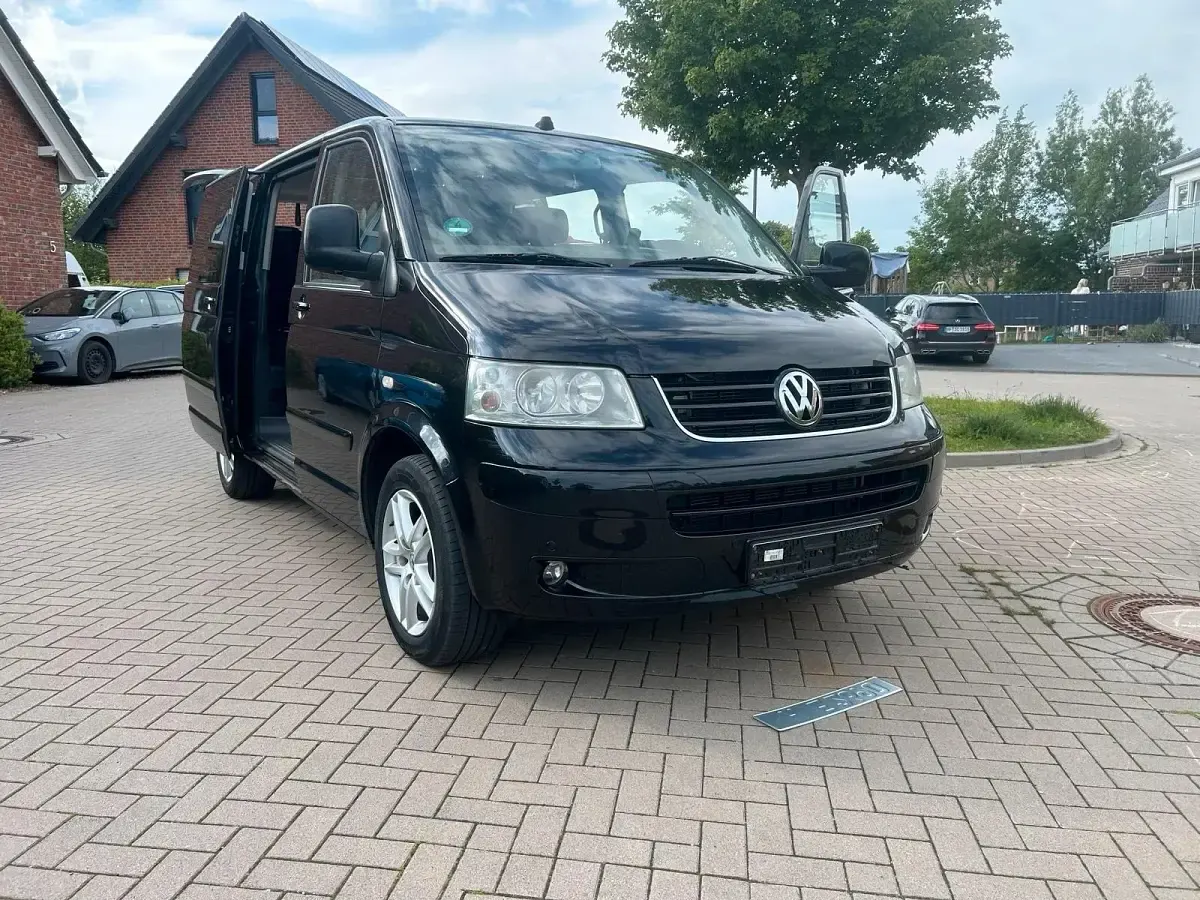 Gebraucht VW T5 Highline 174 PS (127 kW) 2008 Schwarz Van