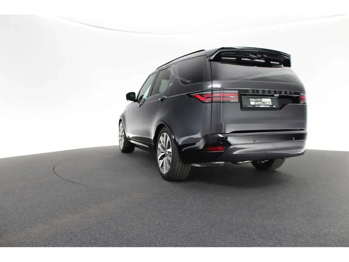 Neu Land Rover Discovery SE Dynamic 250 PS (183 kW) 2026 Carpathian grey SUV