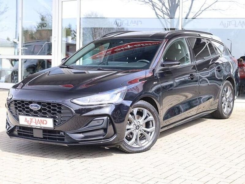 Gebraucht Ford Focus ST-Line X 155 PS (114 kW) 2023 Schwarz Kombi