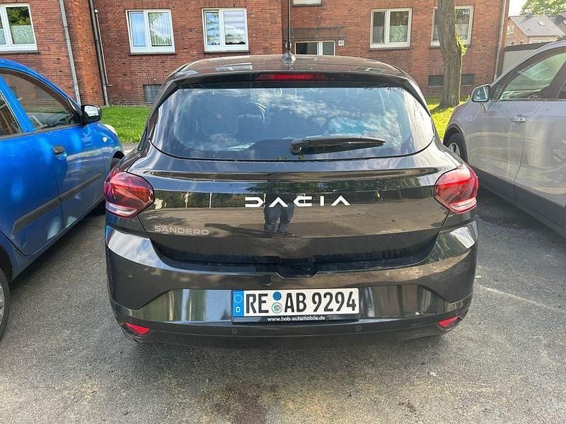 Gebraucht Dacia Sandero Expression 101 PS (74 kW) 2023 Schwarz Limousine