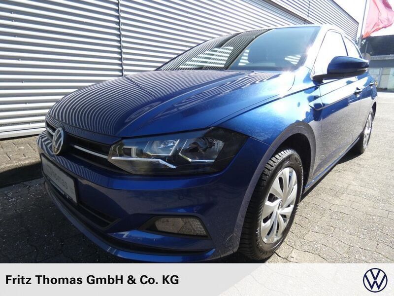 Blau Gebraucht 2021 VW Polo Comfortline Limousine | 14.750 € (Fairer Preis) - Bild 1/4