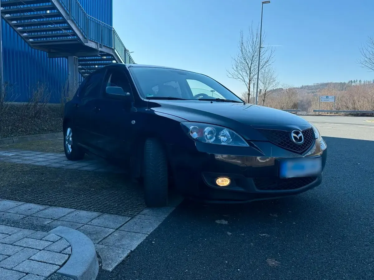 Brugt Mazda 3 105 HK (77 kW) 2006 Sort Hatchback