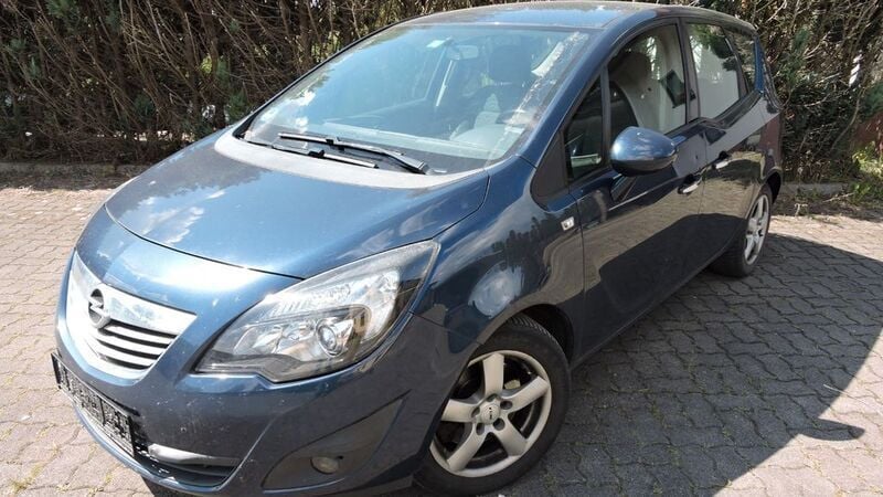 Blau Gebraucht 2010 Opel Meriva Innovation Van / Kleinbus | 3.500 € (Superpreis) - Bild 1/4