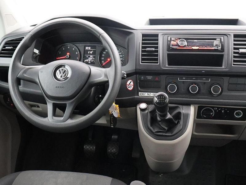Używany VW Transporter 150 KM (110 kW) 2017 Biały Van