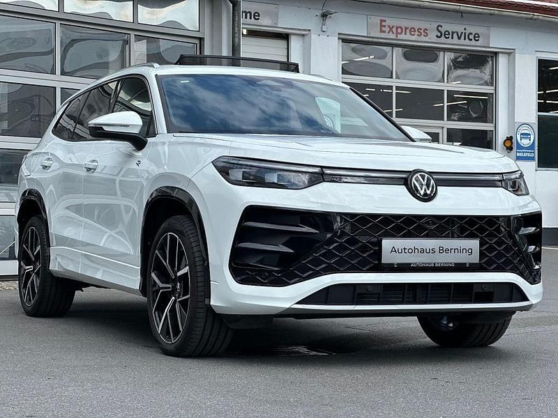 Weiß Gebraucht 2025 VW Tayron R-line SUV | 55.990 € (Guter Preis) - Bild 1/4